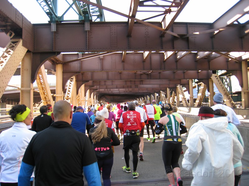2014 NYRR Marathon 0365.jpg - The 2014 New York Marathon on November 2nd. A cold and blustery day.